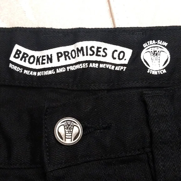 Broken‎ Promises By Zumiez NWT Unisex Size 30 Black White Denim Jeans Slim Fit - Picture 7 of 16